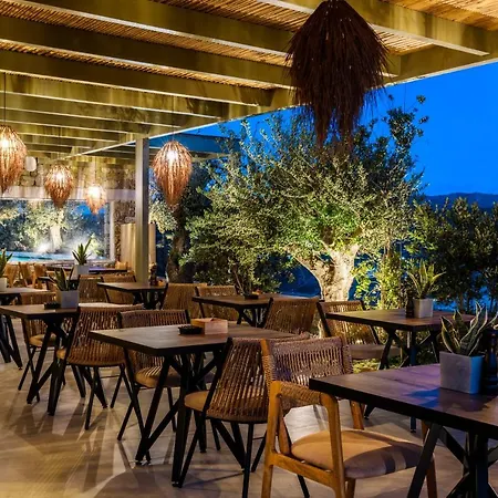 Hotel Nasta & Intentional Living Mykonos 5*
